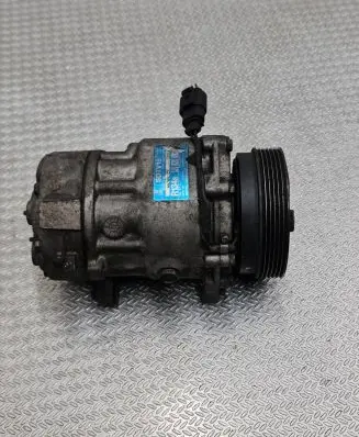 Volkswagen Golf IV Air conditioning (A/C) compressor (pump) 1J0820803 6605611224