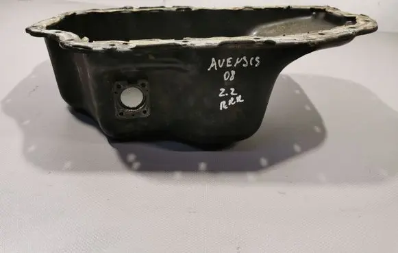 Toyota Avensis T250 Oil sump