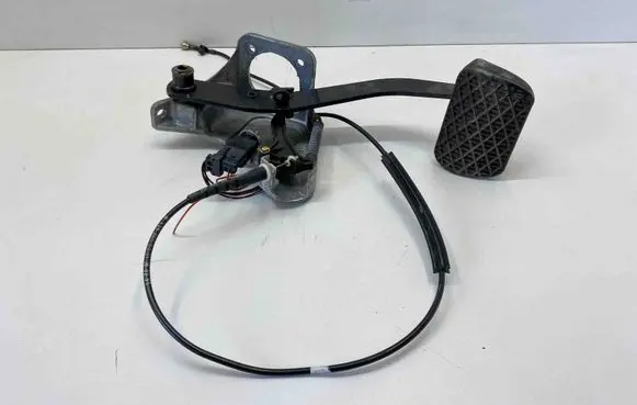 Mercedes-Benz SL R129 Brake pedal 1242901019