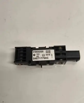 Jeep Grand Cherokee (WK) Airbag deployment crash/impact sensor 04671779AC 4109302026