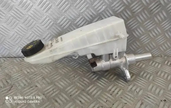 Peugeot Expert Brake fluid reservoir 9805232280