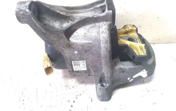 Audi A4 S4 B9 Engine mount bracket 8W0199371AT