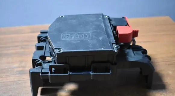 Porsche Taycan 9J1 Fuse 