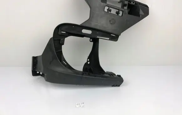 BMW 5 F10 F11 Front bumper mounting bracket 7331752