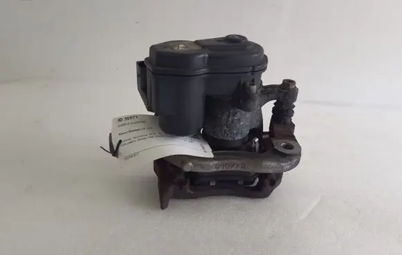 Nissan Qashqai Rear brake caliper 0907A