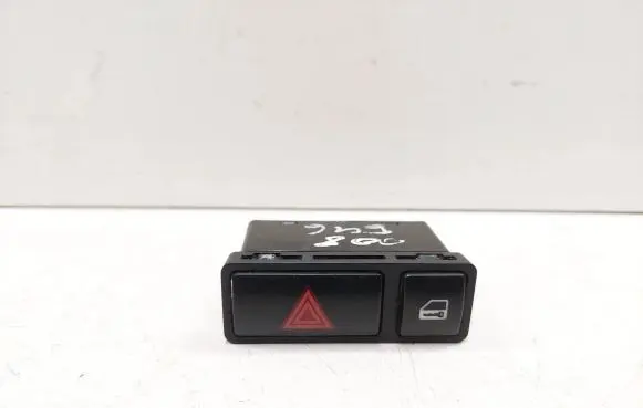 BMW 3 E46 Hazard light switch 61318368920 8368920
