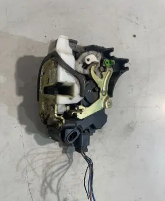 Front door lock