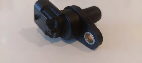 Mercedes-Benz ML W164 Camshaft position sensor 0232103050