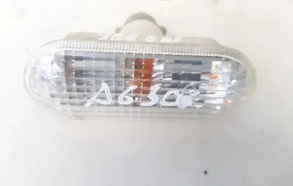 Ford Focus Front fender indicator light 4m5a13k309aa