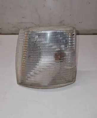 Volkswagen Transporter - Caravelle T4 Front indicator light 010082