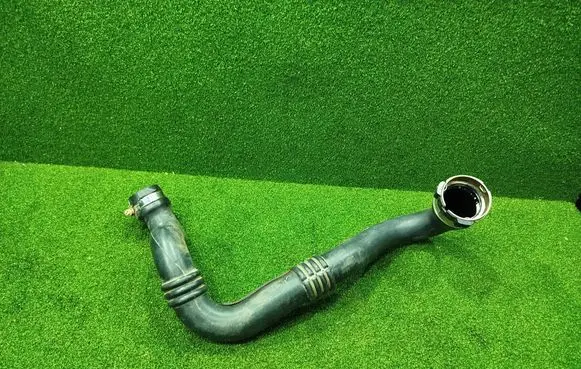 Renault Master III Intercooler hose/pipe 144605593R