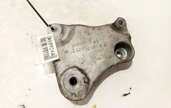Mercedes-Benz A W169 Engine mounting bracket a1692420401