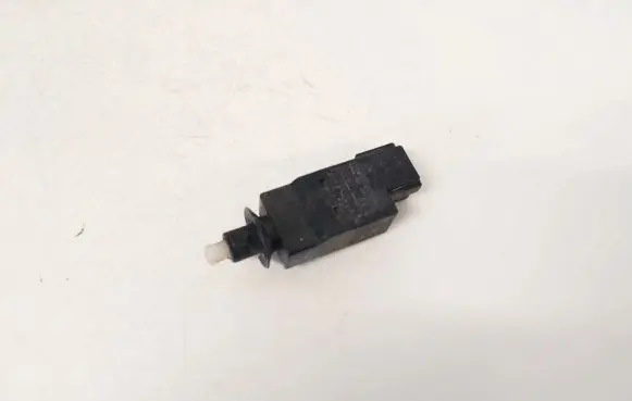 Mercedes-Benz Vito Viano W638 Brake pedal sensor switch 0015452009