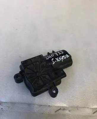 Skoda Kamiq Intake manifold valve actuator/motor 4n0133246a