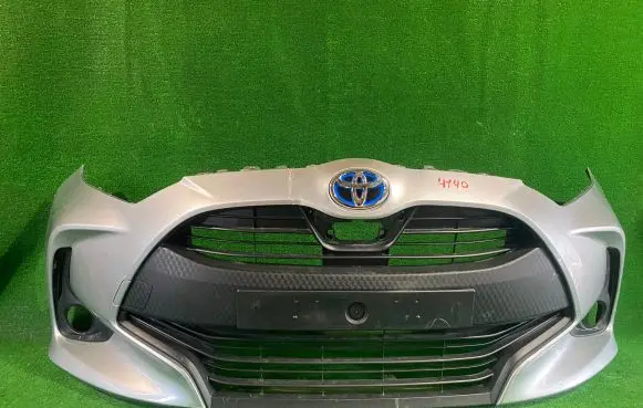 Toyota Yaris XP210 Front bumper