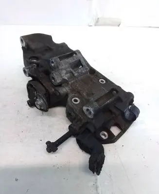 Generator/alternator bracket