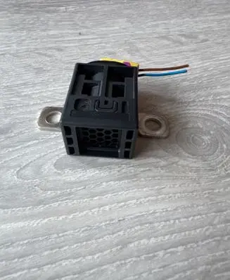Audi A4 S4 B9 Battery relay fuse 4F0915519