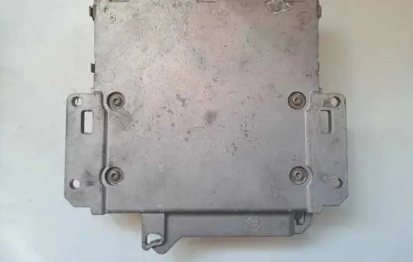 Audi A6 S6 C4 4A Engine control unit/module 4A0907401AD 2001197 28RTD812