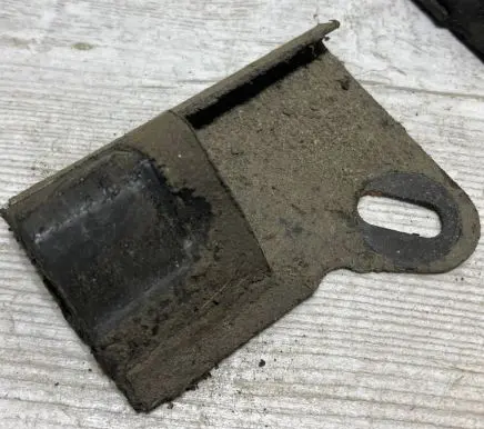 Bentley Mulsanne Radiator mount bracket