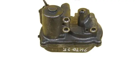 Audi Q7 4L Other engine bay part A2C53106043 BUG
