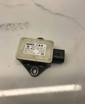 Audi A5 8T 8F ESP acceleration yaw rate sensor 8K0907637A 7010727 0265005667