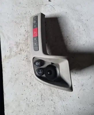 Peugeot Boxer Hazard light switch 7354213590