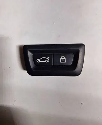 BMW 4 G22 G23 G24 G26 Tailgate/boot open switch button 9275121