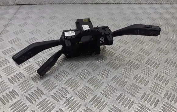 Volkswagen PASSAT B6 Headlight wiper switch 3C9953513