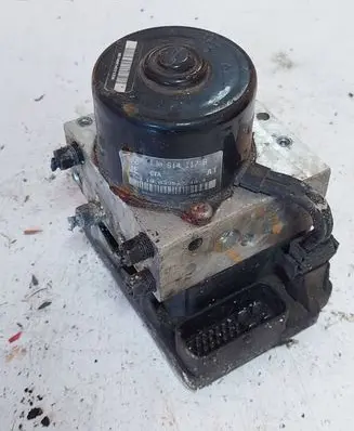 Volkswagen Golf IV ABS Pump 1J0907379G 10094903463 3X6788