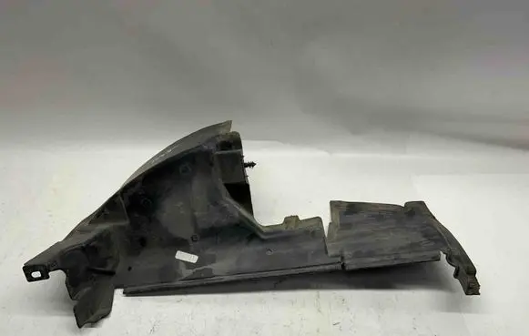 Dodge Charger Intercooler air guide/duct channel 57010436