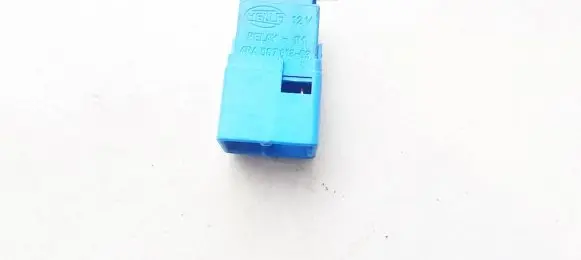 Nissan Almera N16 Other relay 252309f920 4ra007813-03