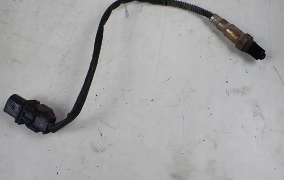 Audi A8 S8 D3 4E Lambda probe sensor 07L906262F