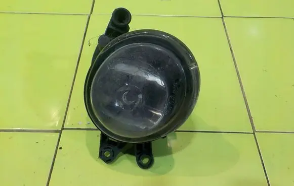Volvo C70 Front fog light 0305065001 SP150