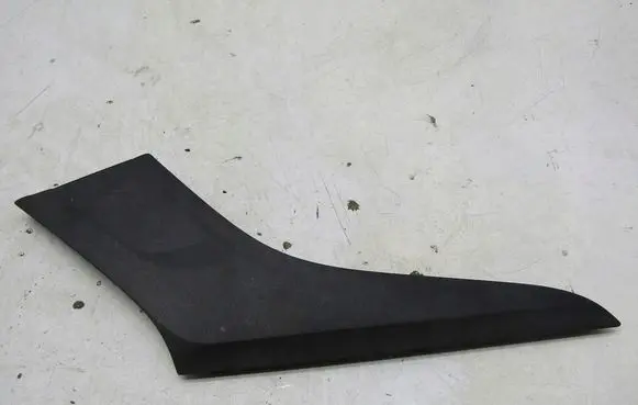 Suzuki Swift III Rear arch trim KRIS235789