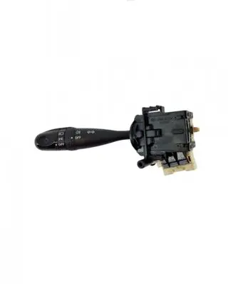 Suzuki Grand Vitara II Light switch 173744