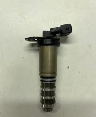 BMW 3 F30 F35 F31 Camshaft vanos timing valve 7585776