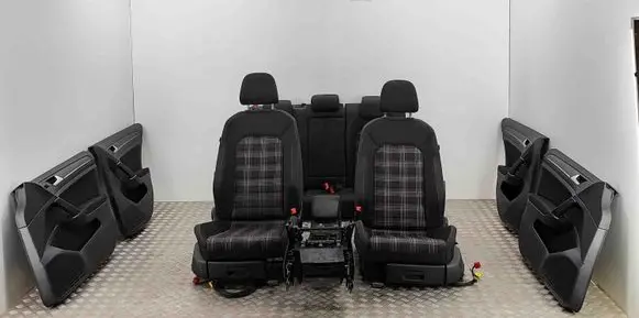 Volkswagen Golf VII Interior set 5G4867011 5Q0885305C