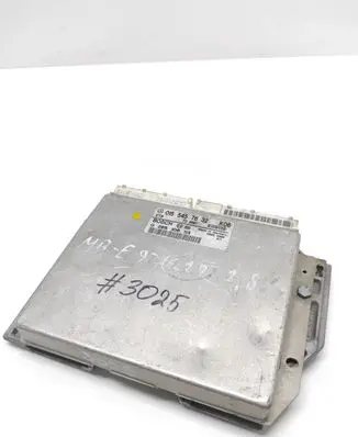 Mercedes-Benz E W210 Engine control unit/module 0155457632 0265106113
