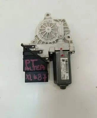 Seat Altea XL Front door window regulator motor 1K0959704M S1114H006 995915334