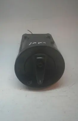Skoda Octavia Mk1 (1U) Light switch 3B0941531B