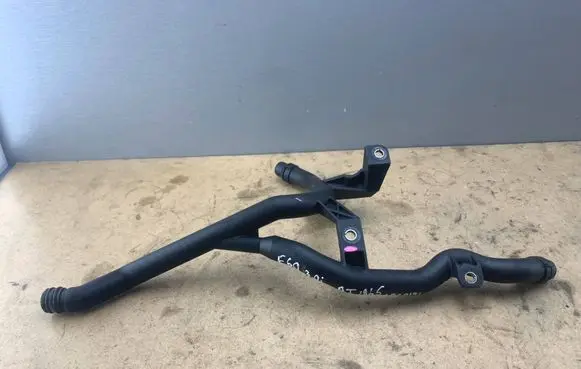 BMW 5 E60 E61 Engine coolant pipe/hose 7519710 10617210 11537519710