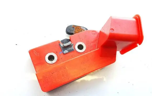 Ford Mondeo MK IV Seat back rest lock catch 