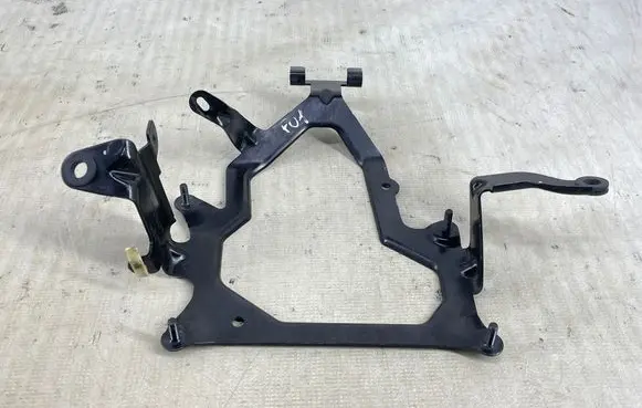 BMW 7 F01 F02 F03 F04 Engine control unit holder 7610565