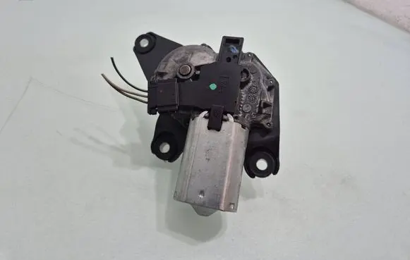 Chrysler Voyager Rear window wiper motor 