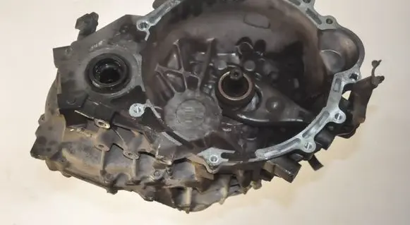 KIA Soul Manual 7 speed gearbox WDW6C