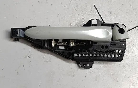 Renault Captur Front door exterior handle 806077201RS5 806077201R