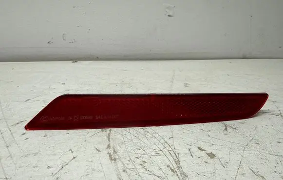BMW 7 G11 G12 Rear tail light reflector 8063198 24135110