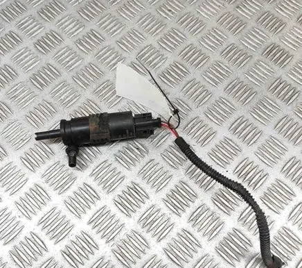 Audi A4 S4 B9 8W Windscreen/windshield washer pump 8W0955647