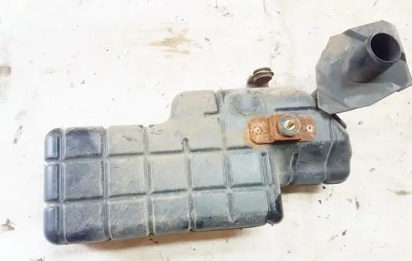 Mitsubishi Carisma Intake resonator mr552664 mr552665