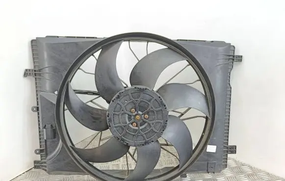 Mercedes-Benz E C207 W207 Electric radiator cooling fan 30978-F03